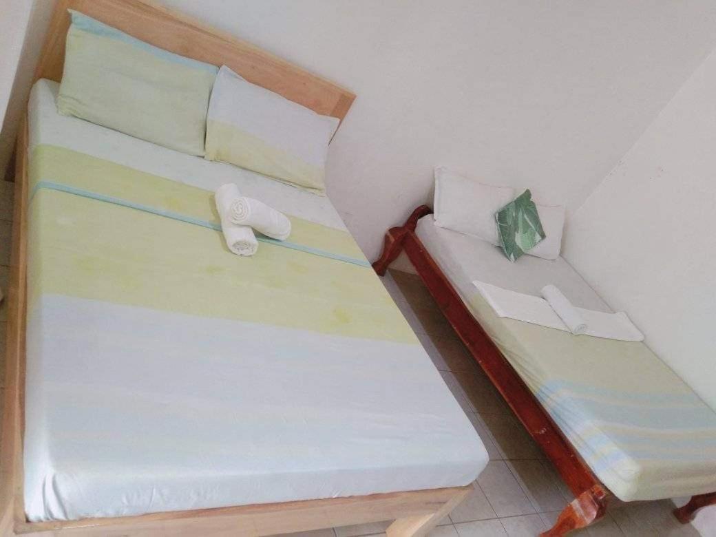 Pescador View - Beachfront & Nearby The Ocean Hostels & Restaurant Moalboal Chambre photo